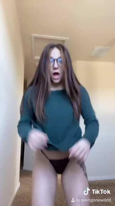 Please be nice, this is my first TikTok transition video!