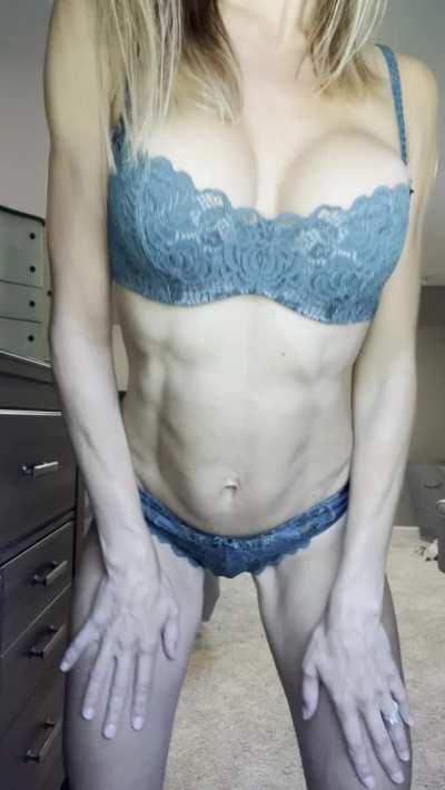 American pie😈 45 Female