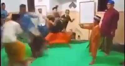 HUEstation - Video #5847