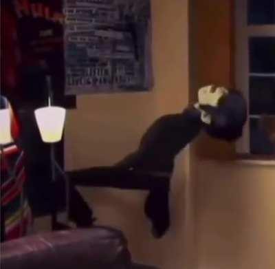 Girlfriend: If I were a Door Knob, would you still love me? My honest reaction: