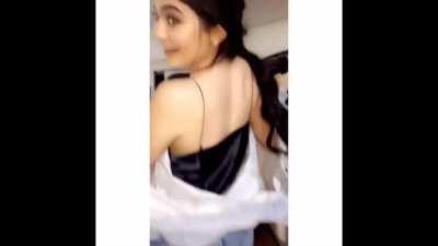 Shes so wet🍌🍑😍