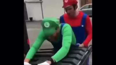 So that’s how super smash bros was made 😮