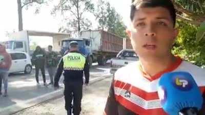 Tucumanos cortan Ruta Nacional por un mal arbitraje de su equipo: 