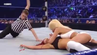 Maryse easily defeats Maria
