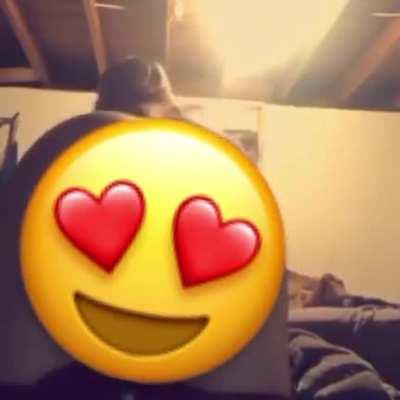 Anyone know how remove emojis