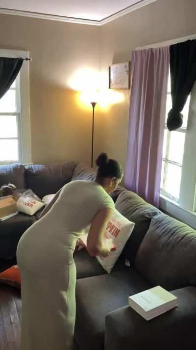 Sexy MILF with a fat ass