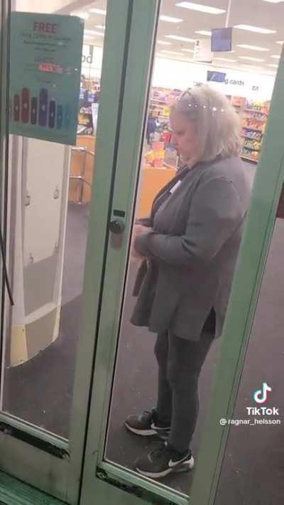 to enter CVS one (1) minute before closing 🥴