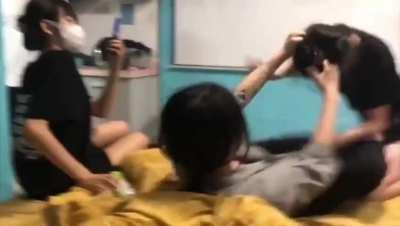 asian girls fight