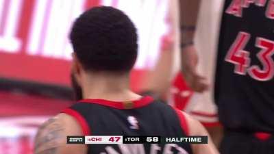 [Highlight] Fred VanVleet hits the logo 3 for the halftime buzzer beater to put the Raptors ahead 58-47!