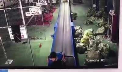 Standing on a conveyor belt
