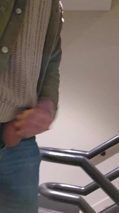 IDK how TF I'm so horny at work