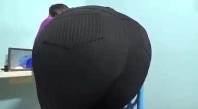 Gassy woman works while ripping rotten eggy farts