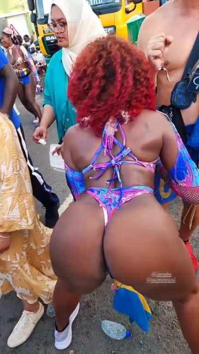 If yuh name end with an A .. (📷:@nigelsocrazy_)