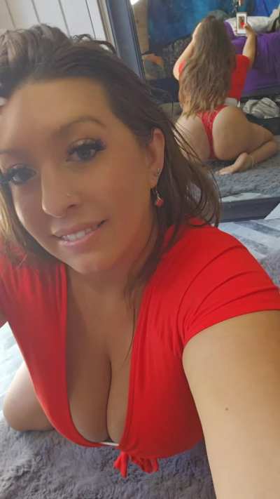 Mommy needs a real man to stretch her out and fill her up