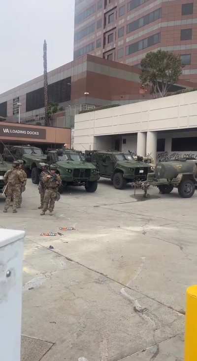 National Guard arrives at Federal Building in Los Angeles with bus and armored vehicles