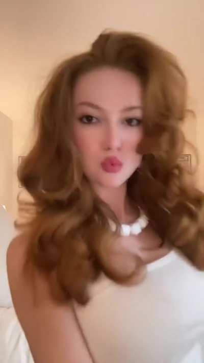 Flintstones cosplay (IG story)