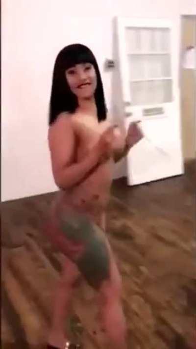 Gonna fap to cardi who got Kik?