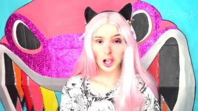 The ideal woman does not exi...