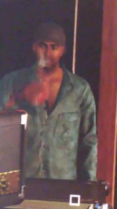 Por si creian que lo hab&iacute;an dise&ntilde;ado mal. Aca otra version. (Hitman: Mendoza)