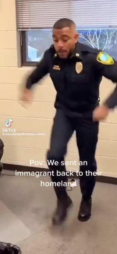 i thought this was a legit acc 💀