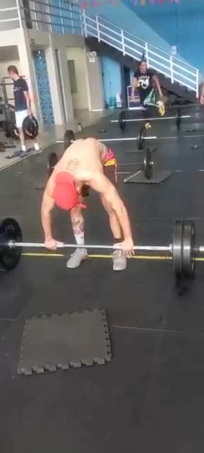 Guy almost dies by doing lift