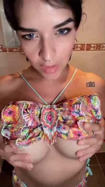 39yo and mom. Do I qualify as a MILF..