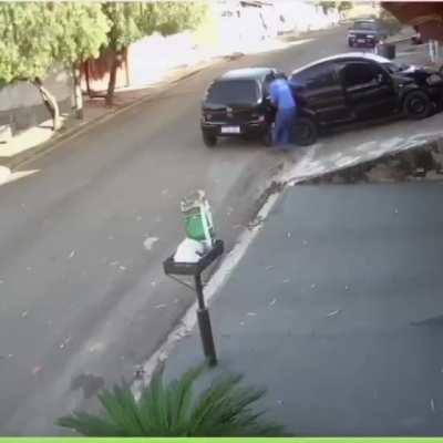 If he had stayed in bed it would have been better!