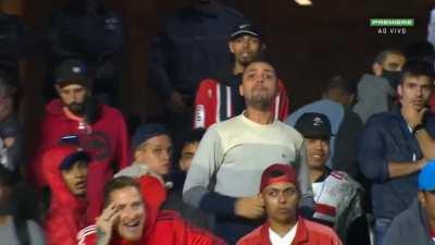 O torcedor do trikas menos puto