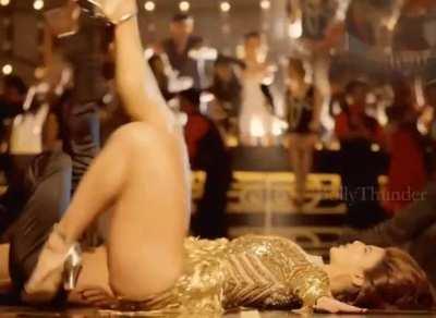 Jacqueline's meaty thighs are a dream come true for any thigh lover