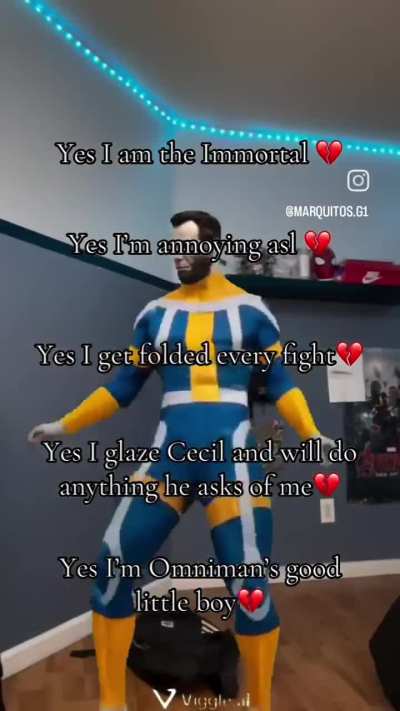 Bro getting clapped at every fight