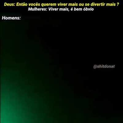 casualmente homens se divertindo