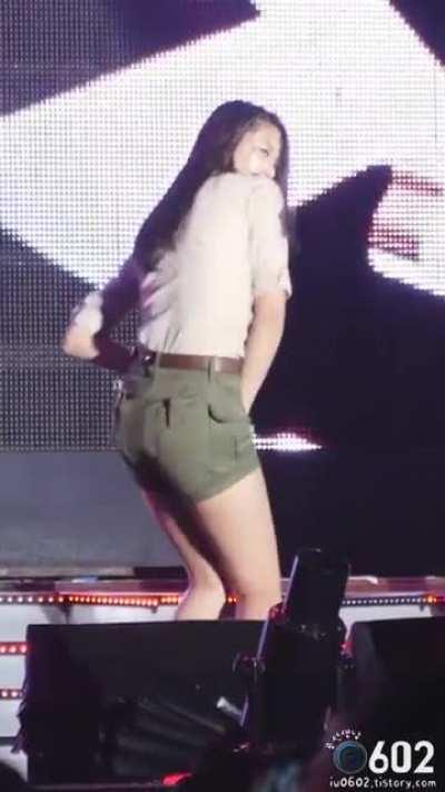 Her ass has its own elliptical