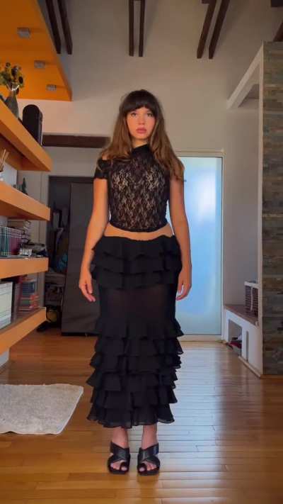 One Dress many Possibilities 