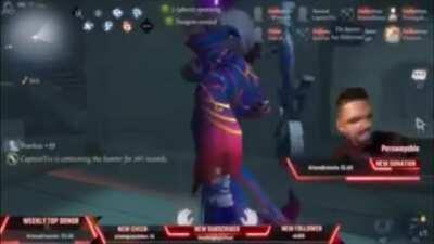 Hey it even syncs up a bit