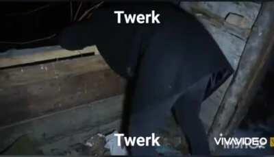 Can_Yavuz_cinlere_twerk_yapiyor_720p.mp4