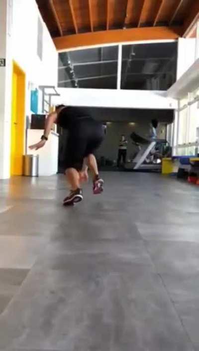 What a rupturing Achilles’ tendon looks like