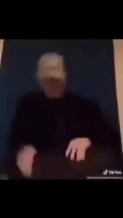 EU NAO SEI SE A ENERGIA VAI AGUENTAR  ATE O REFORÇO CHEGAR... MANDEM AJUDA RAPIDO.