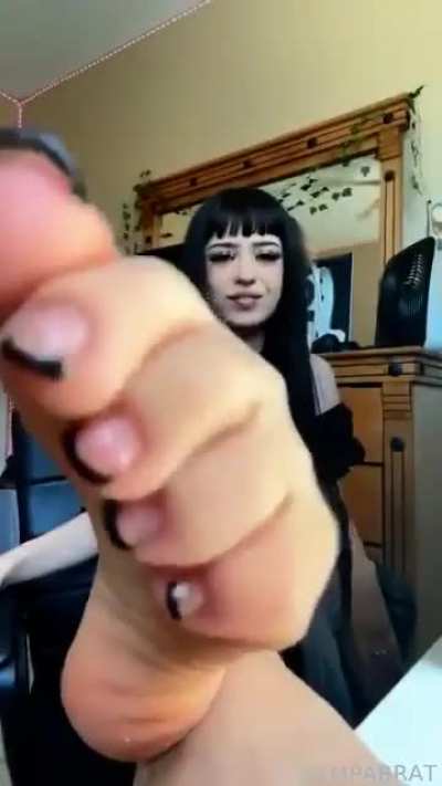 I would let her turn me into a vamp