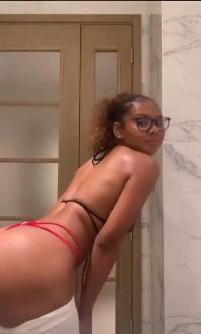 FunRedboneTiktokGoddess