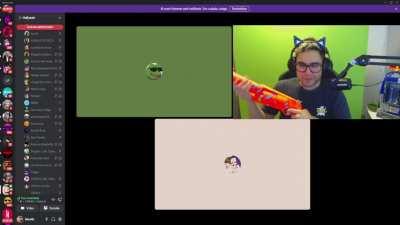 El moai mando a la chucha a mi amigo XD