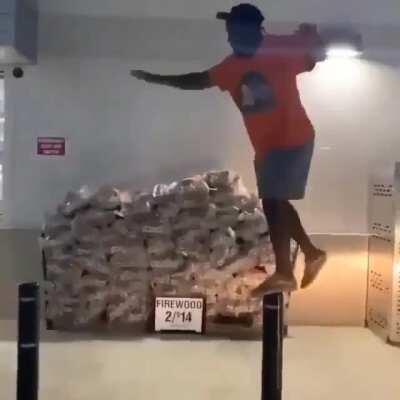 WCGW jumping from one parking post to another?