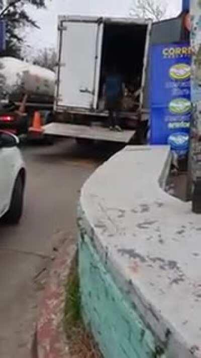 Y por esto amigos, no elijan correo argentino como modo de envío.