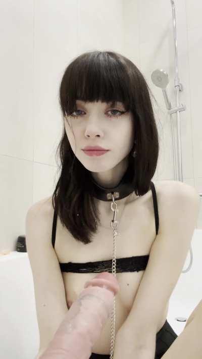 I get so turned on when I do ahegao and suck