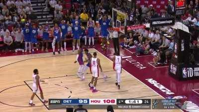 [Highlight] Jaden Ivey gets the steal and throws the lob for Wiseman for his 9th assist