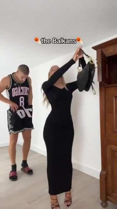 Dear let's go to romantic dinner 