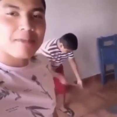 Esperancita ain’t getting paid for this