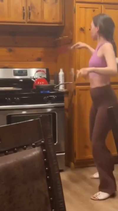 Bouncing in the kitchen