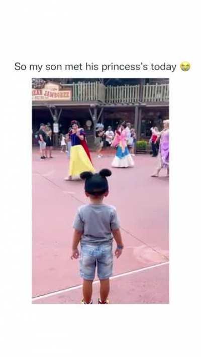 the little hat tip :,D