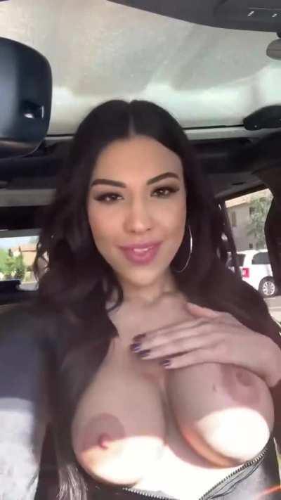 Rainey james 😍 Free Mega folder of her >> b.link/raineymega