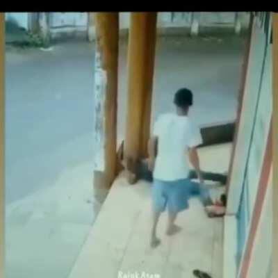 Top dez movimentos de luta proibidos 73 países